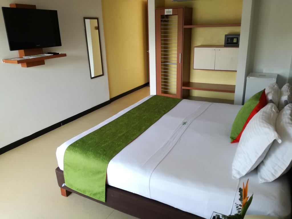Waira Suites Leticia Exterior foto